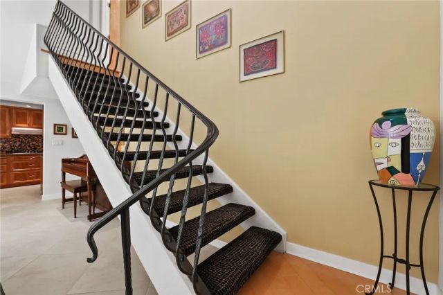 377 Galleon Way, Seal Beach, CA 90740