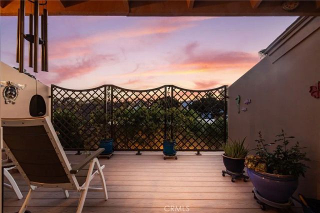 377 Galleon Way, Seal Beach, CA 90740