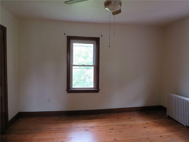 127 Maple St, Rochester Twp, PA 15074