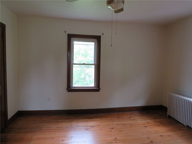 127 Maple St, Rochester Twp, PA 15074