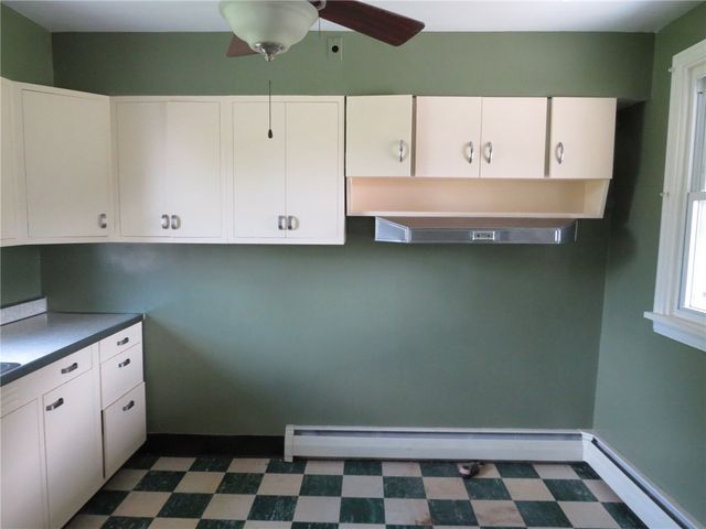 127 Maple St, Rochester Twp, PA 15074
