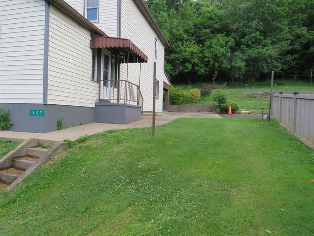 127 Maple St, Rochester Twp, PA 15074