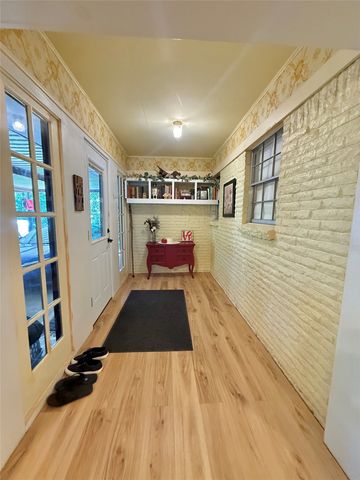 387 Immigrant Trail Road, Denison, TX 75021