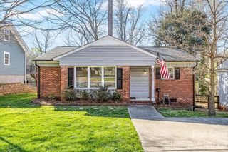 4922 Valley Stream Road, Charlotte, NC 28209