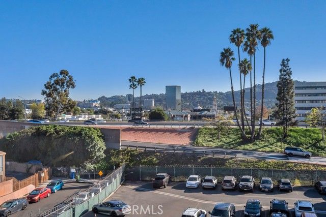 10832 W Riverton Court, Toluca Lake (los Angeles), CA 91602