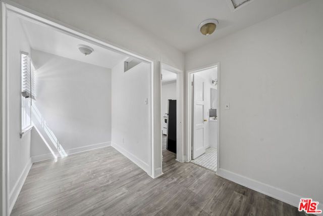 1238 S Beverly Glen Boulevard 10, Los Angeles, CA 90024