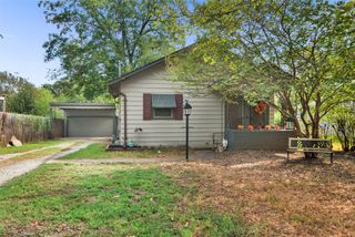 1720 S Fannin Avenue, Denison, TX 75020