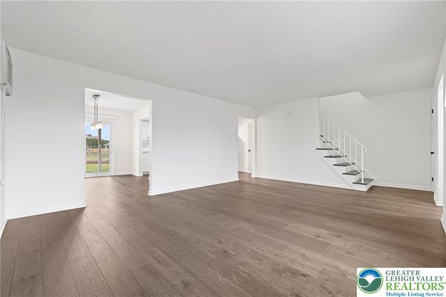 3015 Eisenhower Drive, Northampton Boro, PA 18067