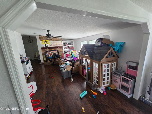 11363 W THOMAS Drive, Macclenny, FL 32063
