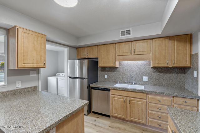 1365 Prospect Avenue, Sparks, NV 89431