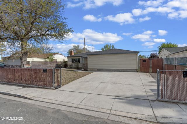 1365 Prospect Avenue, Sparks, NV 89431