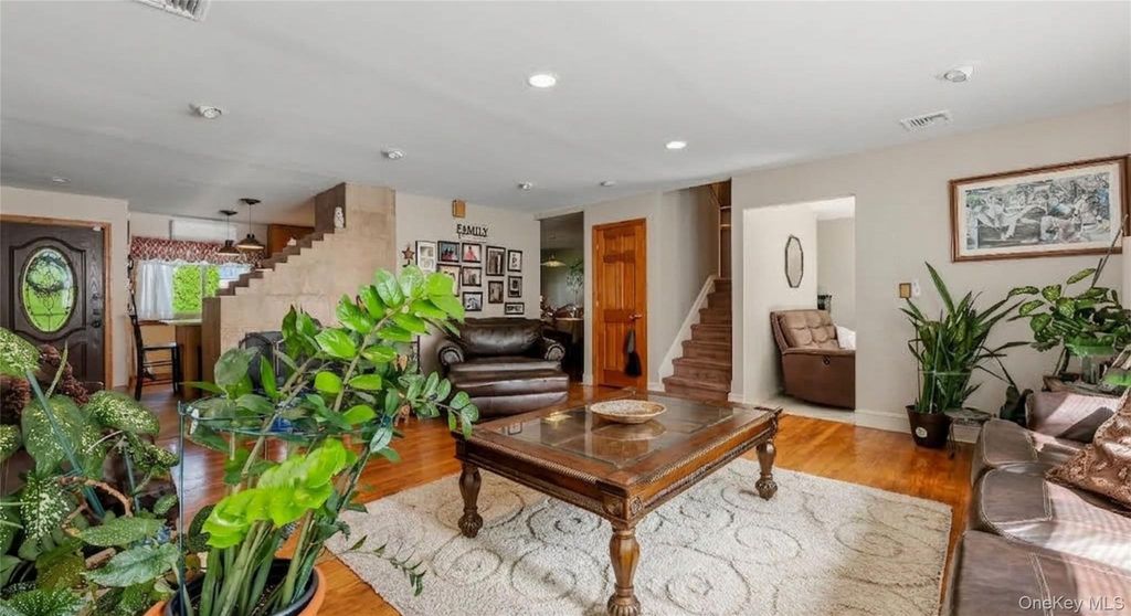 4 Manitou Trail, White Plains, NY 10603 — photo 5