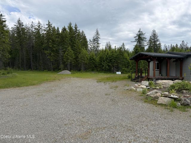 12572 E Parks RD, Athol, ID 83801