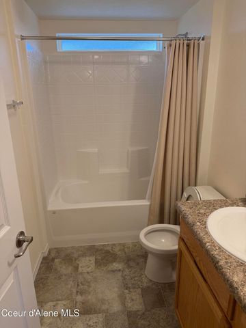 12572 E Parks RD, Athol, ID 83801