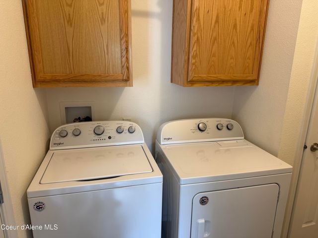 12572 E Parks RD, Athol, ID 83801