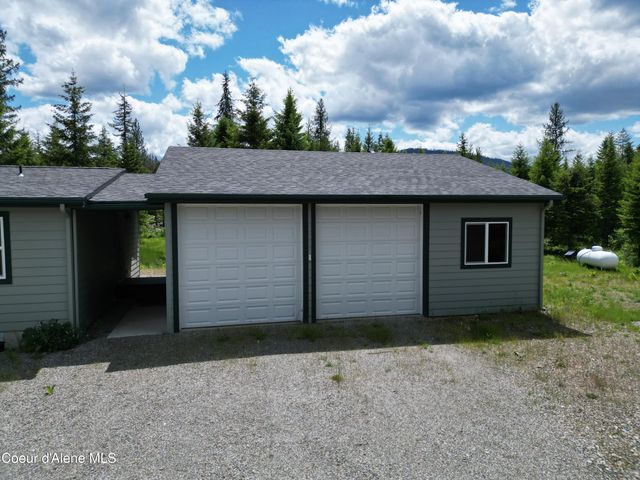 12572 E Parks RD, Athol, ID 83801