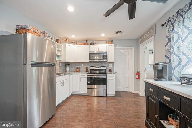 8 CHURCHTOWN RD, Pennsville, NJ 08070