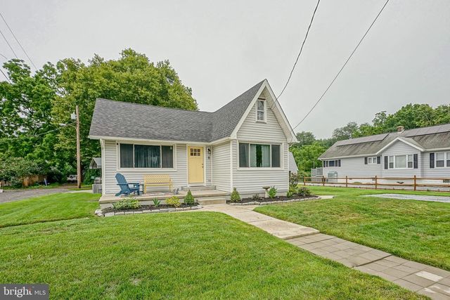 8 CHURCHTOWN RD, Pennsville, NJ 08070
