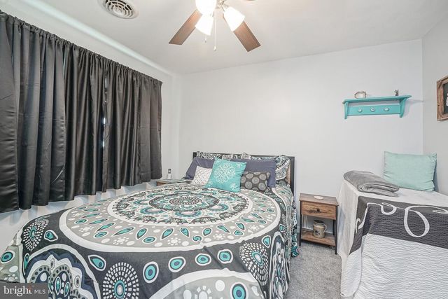 8 CHURCHTOWN RD, Pennsville, NJ 08070