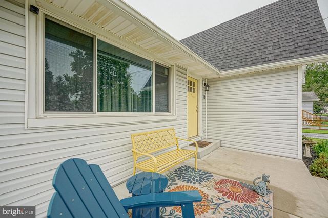 8 CHURCHTOWN RD, Pennsville, NJ 08070