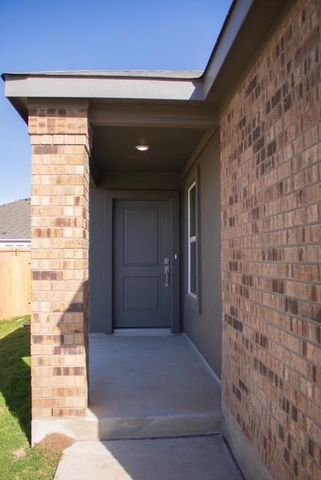 203 Donnington DR, Hutto, TX 78634