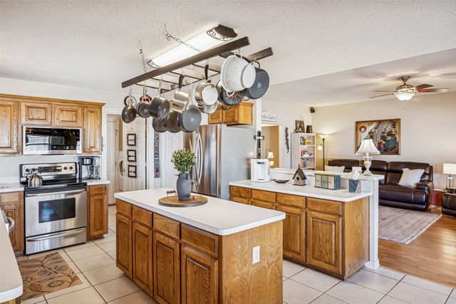 5101 Wilkes Court, Arlington, TX 76017