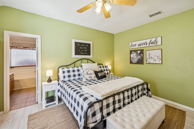 5101 Wilkes Court, Arlington, TX 76017