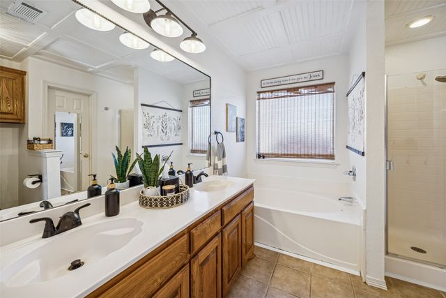 5101 Wilkes Court, Arlington, TX 76017