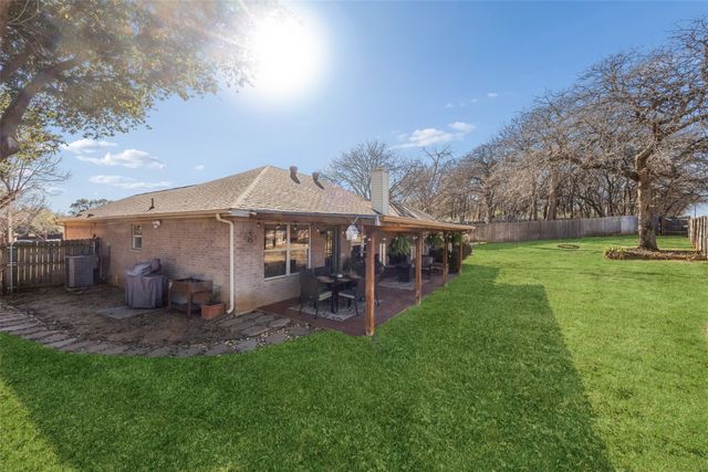 5101 Wilkes Court, Arlington, TX 76017