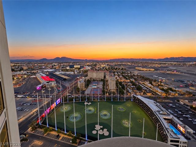 135 East Harmon Avenue 3320, Las Vegas, NV 89109