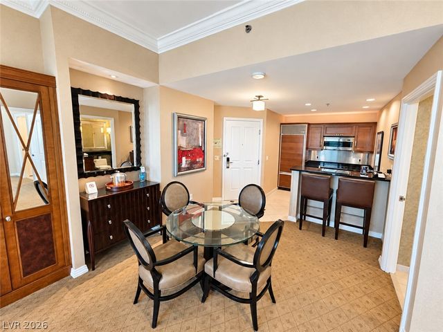 135 East Harmon Avenue 3320, Las Vegas, NV 89109