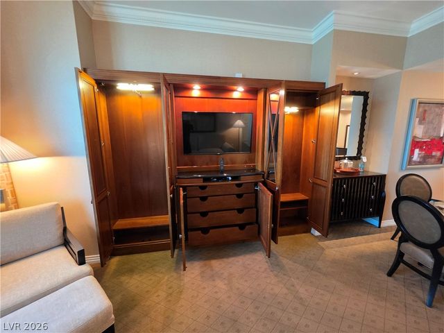 135 East Harmon Avenue 3320, Las Vegas, NV 89109
