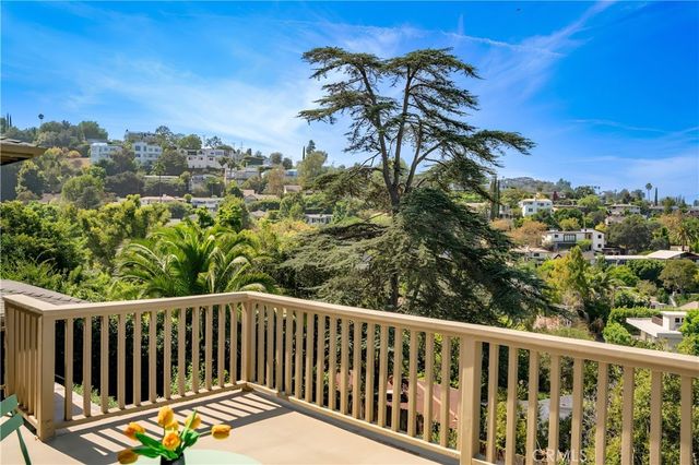 13201 Cheltenham, Sherman Oaks, CA 91423