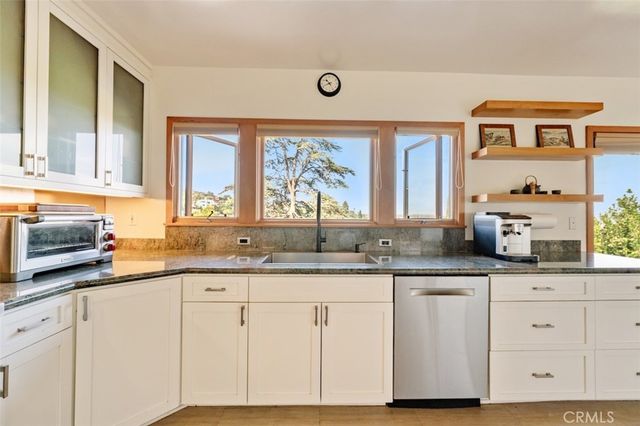13201 Cheltenham, Sherman Oaks, CA 91423