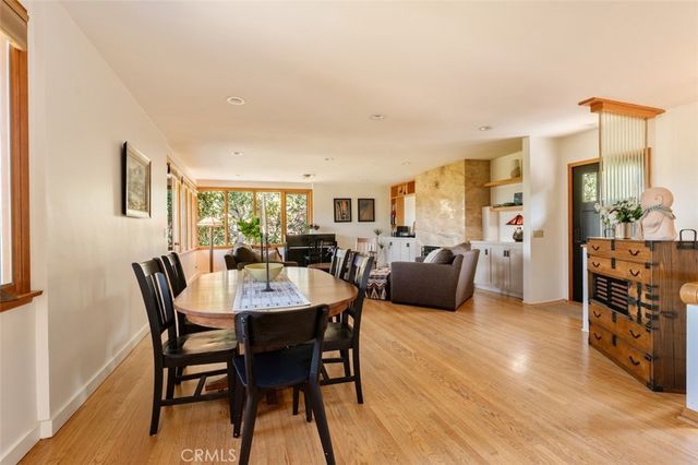 13201 Cheltenham, Sherman Oaks, CA 91423