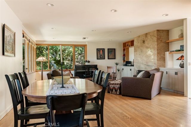 13201 Cheltenham, Sherman Oaks, CA 91423