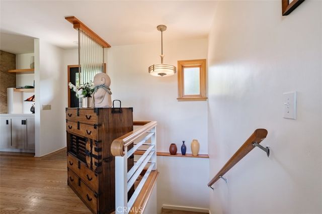 13201 Cheltenham, Sherman Oaks, CA 91423