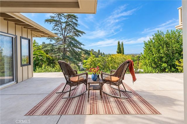 13201 Cheltenham, Sherman Oaks, CA 91423