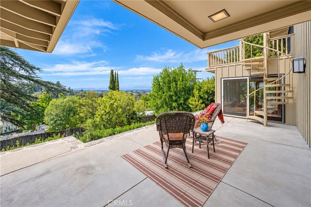 13201 Cheltenham, Sherman Oaks, CA 91423