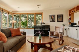 13201 Cheltenham, Sherman Oaks, CA 91423