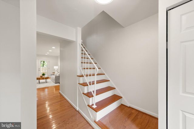2311 HARLEYFORD CT, Reston, VA 20191