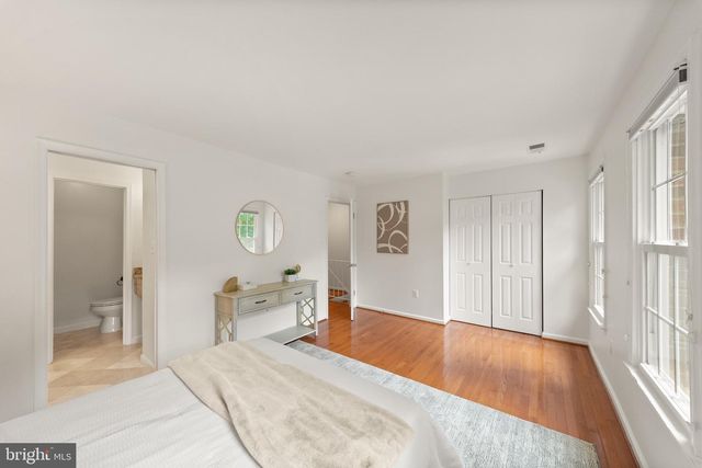 2311 HARLEYFORD CT, Reston, VA 20191