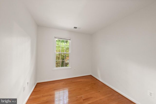2311 HARLEYFORD CT, Reston, VA 20191
