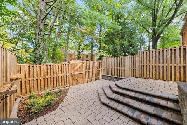 2311 HARLEYFORD CT, Reston, VA 20191
