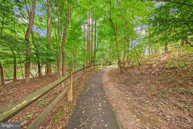 2311 HARLEYFORD CT, Reston, VA 20191