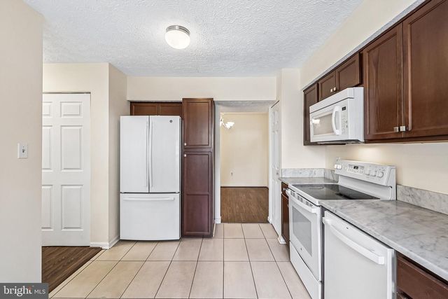 14002-D WALTER BOWIE LN, Centreville, VA 20121