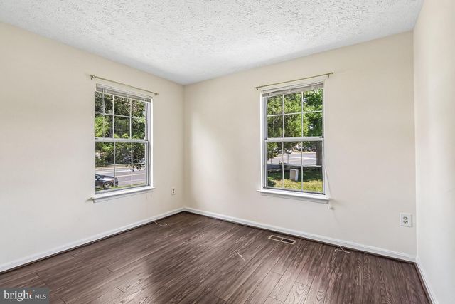 14002-D WALTER BOWIE LN, Centreville, VA 20121