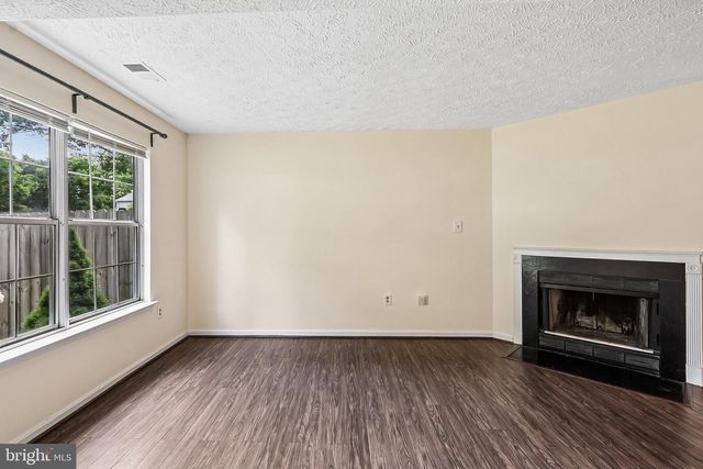 14002-D WALTER BOWIE LN, Centreville, VA 20121