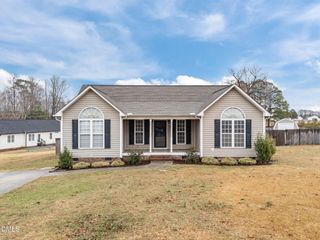 71 Rosa Circle, Willow Springs, NC 27592