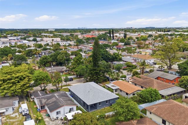 5628 Flagler St, Hollywood, FL 33023